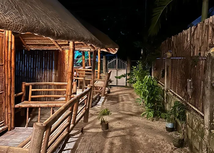 Lionfish Backpackers Daanbantayan