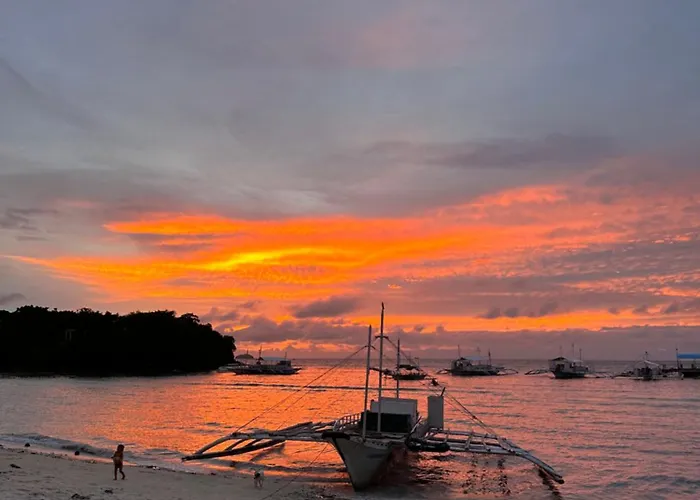 Lionfish Backpackers * Daanbantayan
