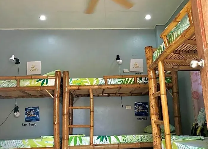 Lionfish Backpackers